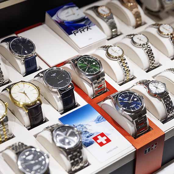 Pæne ure fra Boutique Dor i Lyngby.